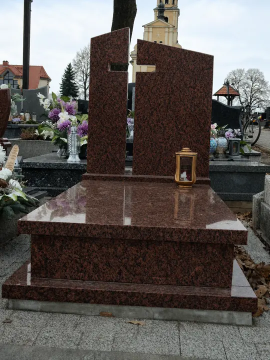Realizacja zakładu kamieniarskiego