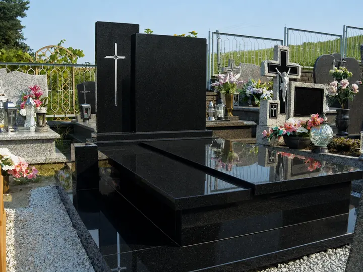 Realizacja zakładu kamieniarskiego